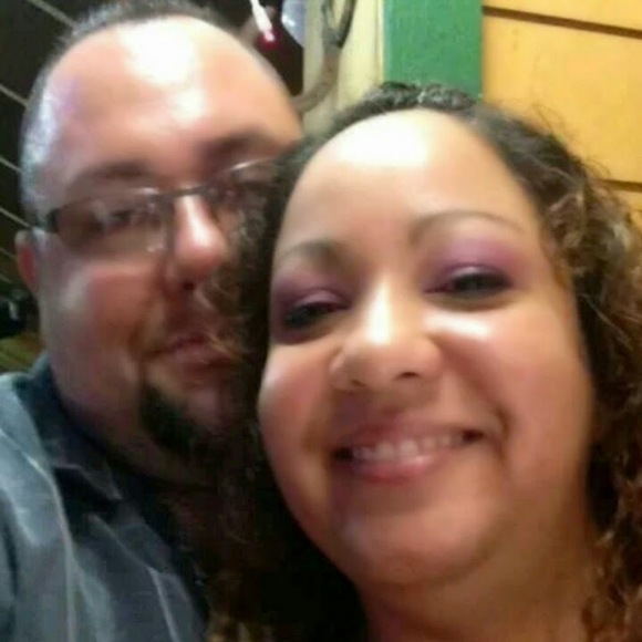 Profile Picture of Jomarie Pagan (@jomapao123) on Poshmark