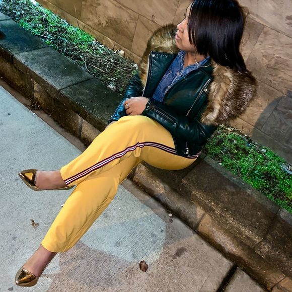 Profile Picture of Jasmine Dupree (@pup823) on Poshmark