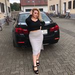 Profile Picture of 𝐆 𝐈 𝐏 𝐒 𝐘   𝐆 𝐈 𝐑 𝐋  💸 (@dobrila.zee) on Instagram