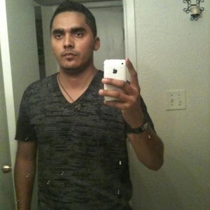 Profile Picture of Carlos R Ruiz (@carlosrruiz21) on Myspace