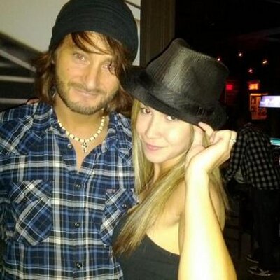 Profile Picture of Ian Couture (@ian_couture) on Twitter