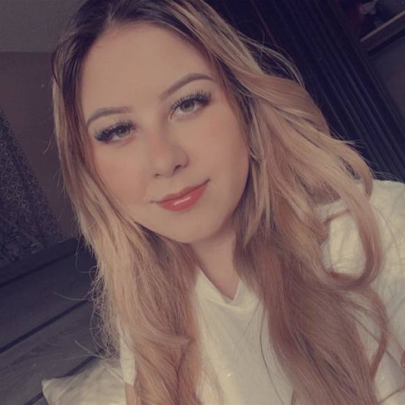 Profile Picture of Brodi Heltman (@brodiheltman) on Poshmark