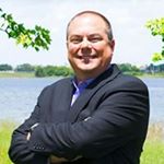 Profile Picture of Douglas O'Brien (@dougshomes4sale) on Instagram