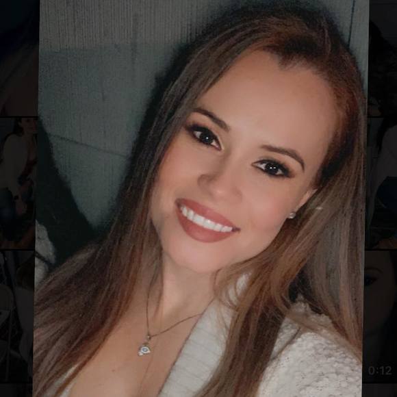 Profile Picture of Valerie Gonzalez (@chikita041188) on Poshmark