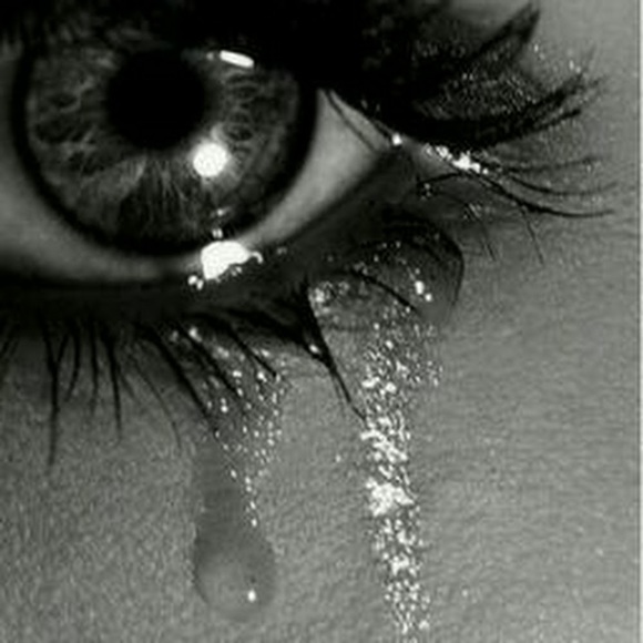 Profile Picture of Liliana cristal Alcaraz silva (@cuchucu19) on Poshmark