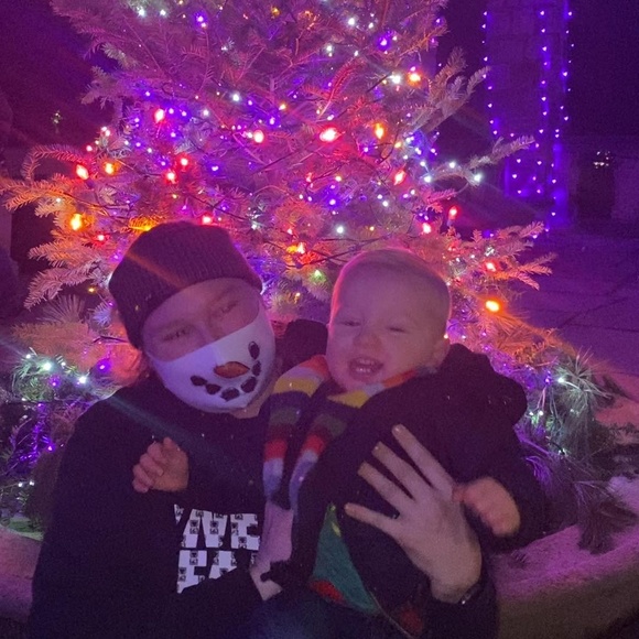 Profile Picture of Karadyn Cauffield (@karadync) on Poshmark