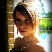 Profile Picture of Emily Quick (@missemilyelizabethq) on Youtube