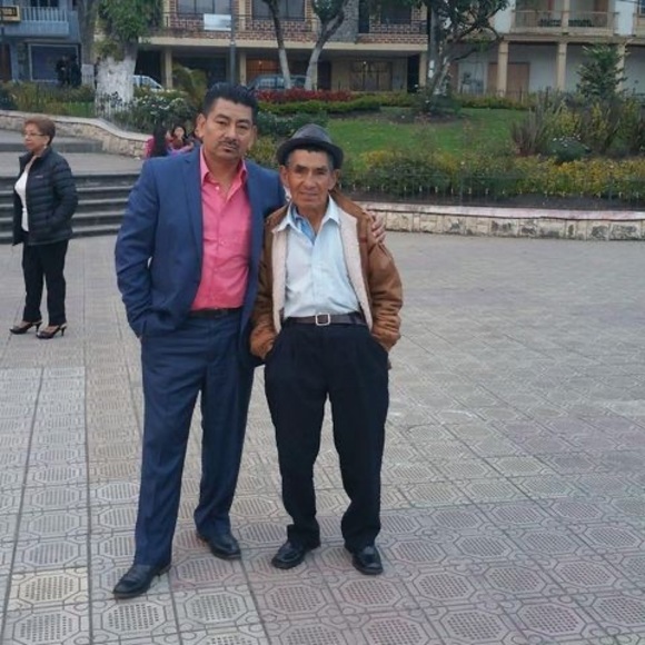 Profile Picture of Carlos Gomez (@carlosgp1029) on Poshmark