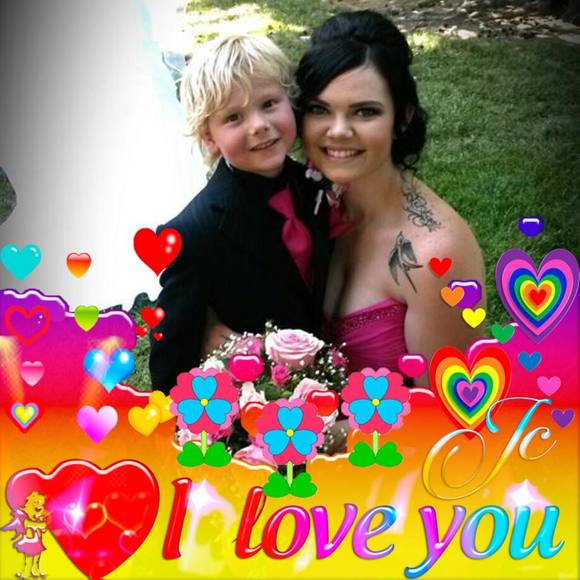 Profile Picture of Roberta Duran (@bertifull) on Poshmark