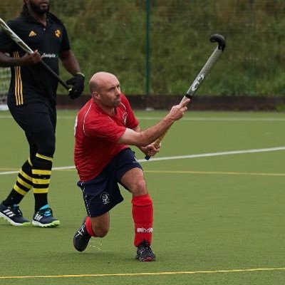 Profile Picture of Michael Adamson (@mikeemirrors) on Twitter