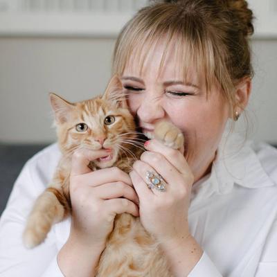 Profile Picture of Angelique Smith (@AmusingMeow) on Twitter