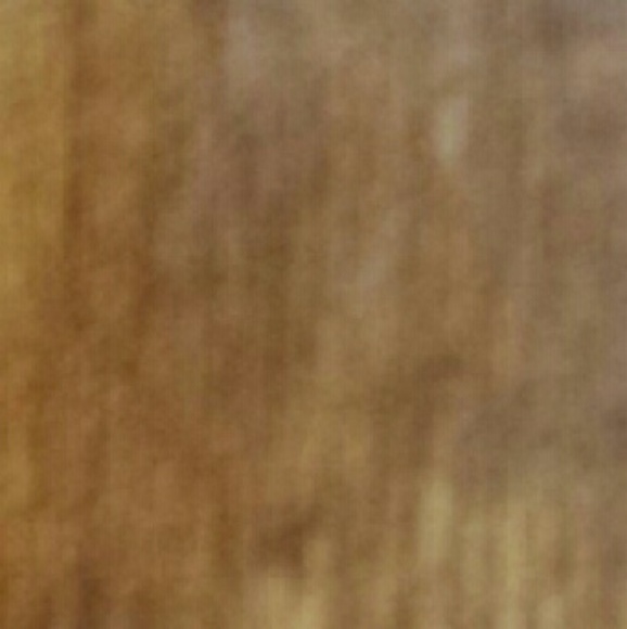 Profile Picture of Jena Saalsaa (@jen22sal) on Poshmark