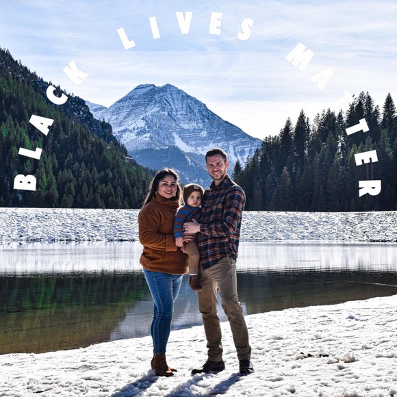 Profile Picture of Sammie Wilds (@wildssammie) on Poshmark