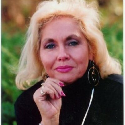 Profile Picture of Phyllis Pike (@PhyllisPike) on Twitter