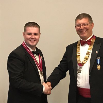 Profile Picture of James Locke (@realjameslocke) on Twitter