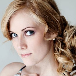 Profile Picture of Candce (@CandiceJarrett) on Twitter