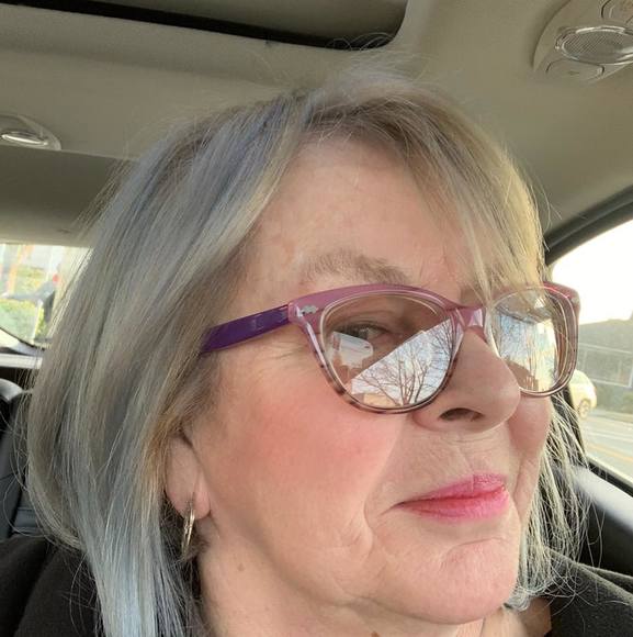 Profile Picture of Gail Fedje (@gfedje) on Poshmark