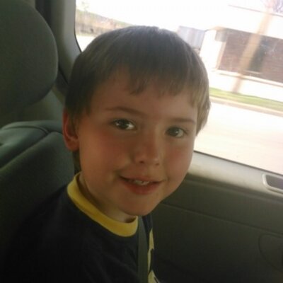Profile Picture of Elizabeth Pool (@lizalbert309) on Twitter