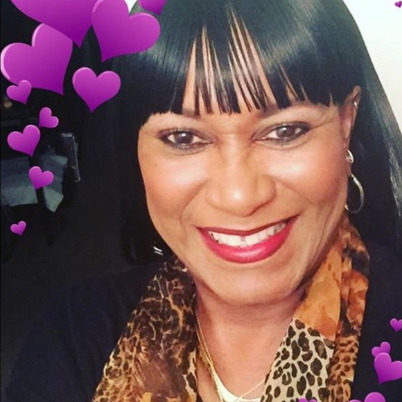 Profile Picture of Diane Daniels (@ladydychef) on Poshmark