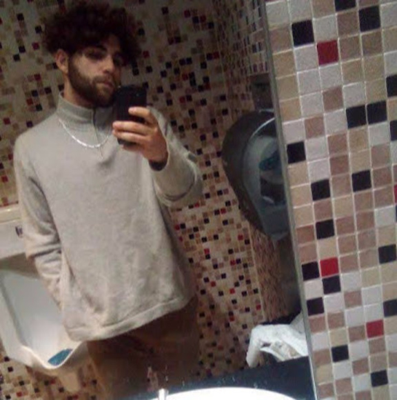 Profile Picture of Niko Ligons (@nikoligons) on Poshmark