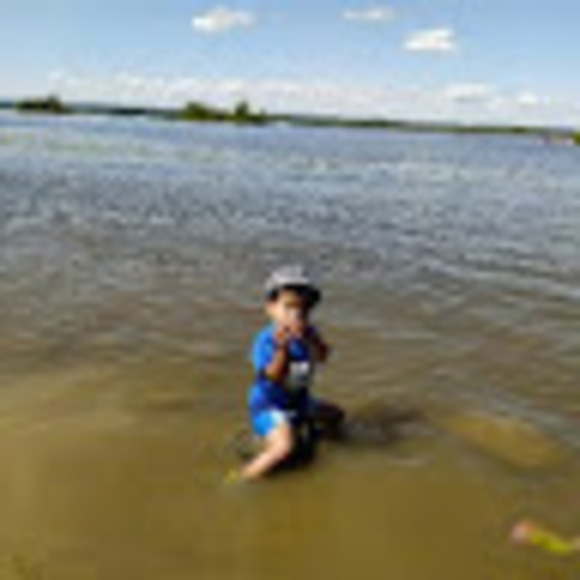 Profile Picture of Aziz Kassed (@azizkassed) on Poshmark