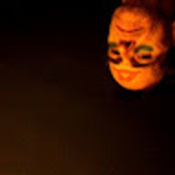 Profile Picture of James Mahoney (@jamesmahoney833) on Poshmark