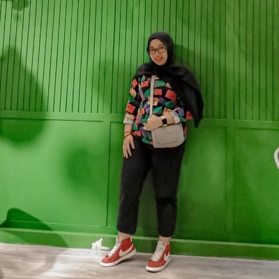 Profile Picture of Mollynos Mcfadden (@mollynosmcfads) on Twitter