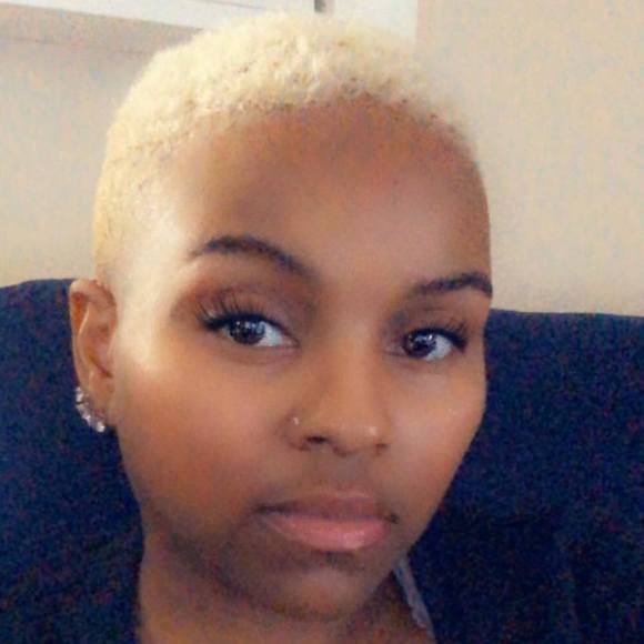 Profile Picture of Halimah Muhammad (@zenaps) on Poshmark