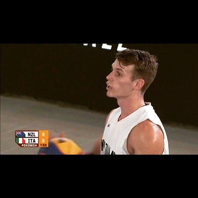 Profile Picture of Nick Fee (@NickFee3) on Twitter