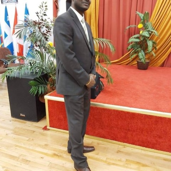 Profile Picture of Dave Gaspard (@dave2879) on Poshmark