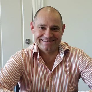 Profile Picture of Ian Grey (@ian.grey.39) on Facebook