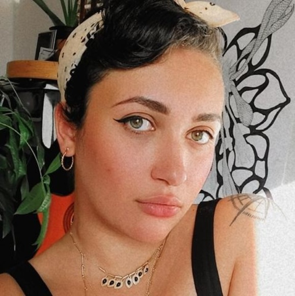 Profile Picture of Gabriella Mongeau (@mrgbrll) on Poshmark