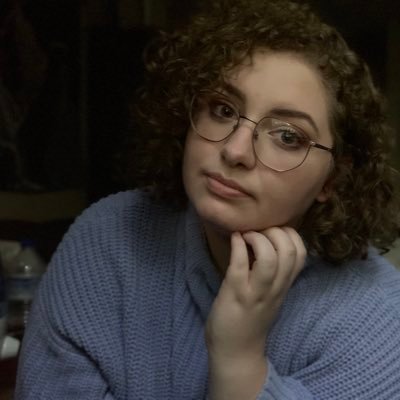 Profile Picture of Emily (@HofferEmily) on Twitter