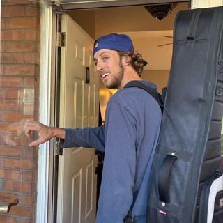 Profile Picture of Jeff Holbrook (@jeffholbrookofficial) on Instagram