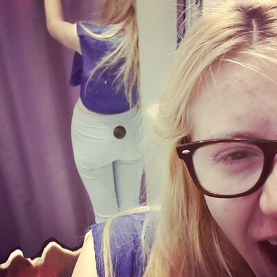 Profile Picture of Lacey Clayton (@laceybieber1234) on Twitter