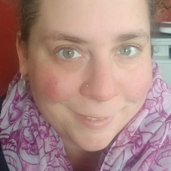 Profile Picture of Kendra Kidd (@morelovekak) on Poshmark