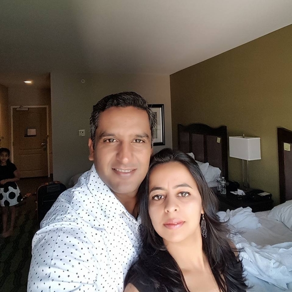Profile Picture of Anuja Chauhan (@anuja2580) on Poshmark