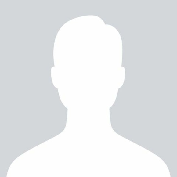 Profile Picture of Dianna Steger (@diannasteger) on Poshmark