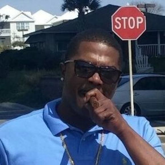 Profile Picture of Keith Hardy (@keithh) on Poshmark