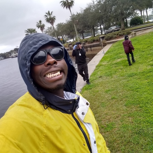 Profile Picture of Demetrius Smith (@abgtvgc) on Poshmark