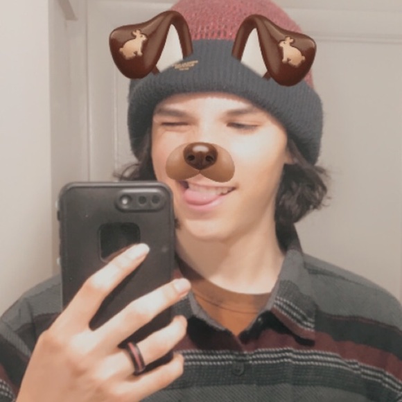 Profile Picture of Joshua Settle (@josh476) on Poshmark
