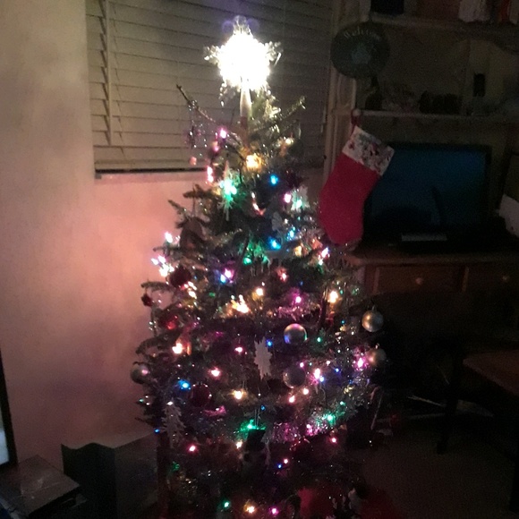 Profile Picture of Alicia Braese (@abraese28) on Poshmark