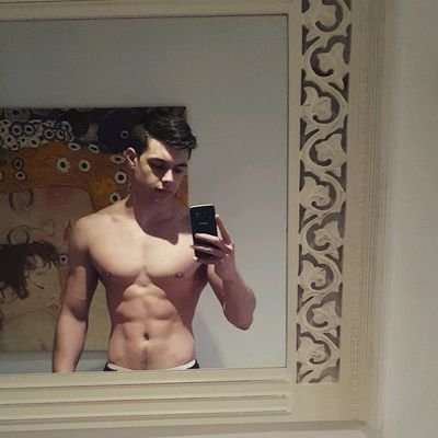 Profile Picture of James Hodson (@JamesTHod) on Twitter