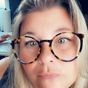 Profile Picture of Stephanie Lieurance (@pslieurance) on Pinterest