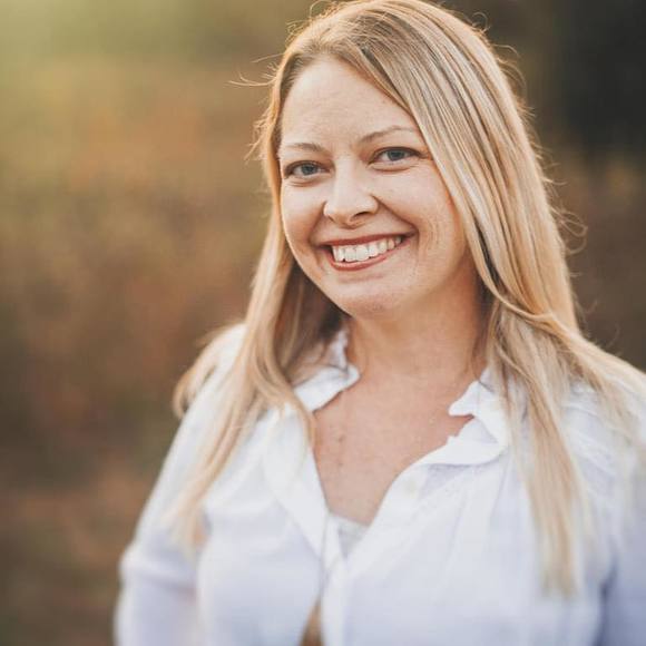 Profile Picture of Alicia Simpkins-hussey (@aliciahussey06) on Poshmark