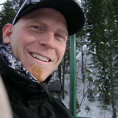 Profile Picture of Brian Buckner (@brianscarfix) on Twitter