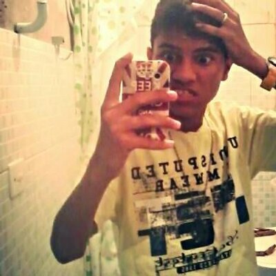 Profile Picture of Andy Pena (@AndyRusher58) on Twitter