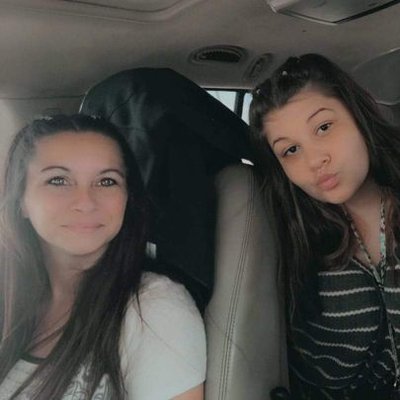 Profile Picture of Amber Sacks (@amber_sacks) on Twitter