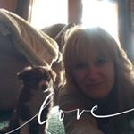 Profile Picture of Amy Crow Chute (@amychute.ac) on Instagram