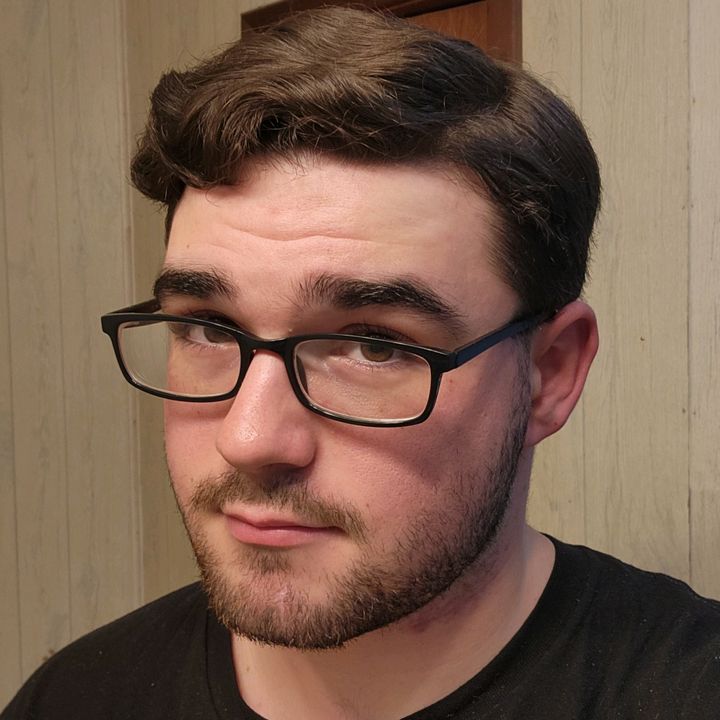 Profile Picture of Alex Branch (@dread_for_dead) on Tiktok